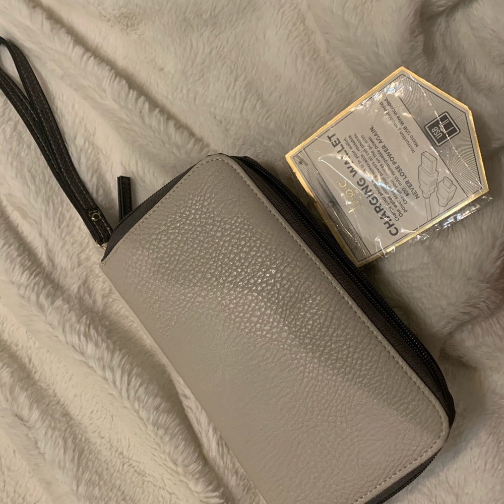 Walet - Picture 3 of 7